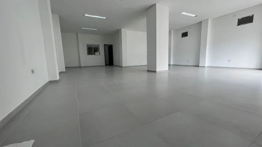 SALA COMERCIAL Araucaria 102m2