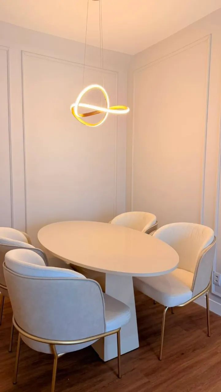 Mesa de Jantar Oval Luxo com Vidro Laqueado  - Foto 4