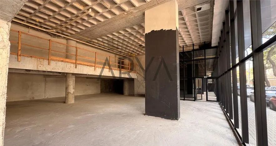 Sala comercial no Centro ARYA1