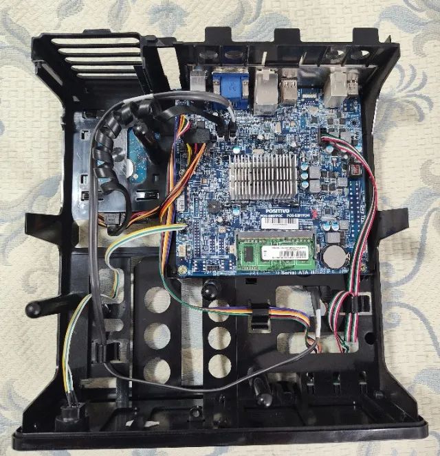 Gabinete PC Positivo Master T50 Intel Celeron HD 2TB memória 4gb - Foto 5