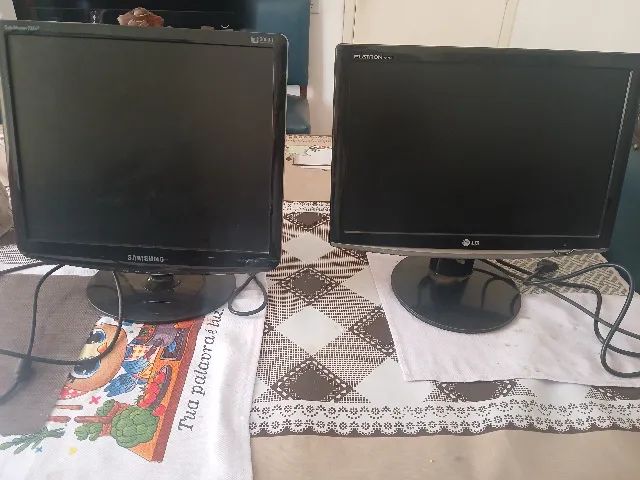 Vendo Dois Monitores com Defeito de 17 polegadas. Um Samsung 17 polegadas outro LG 17 pol. - Foto 2