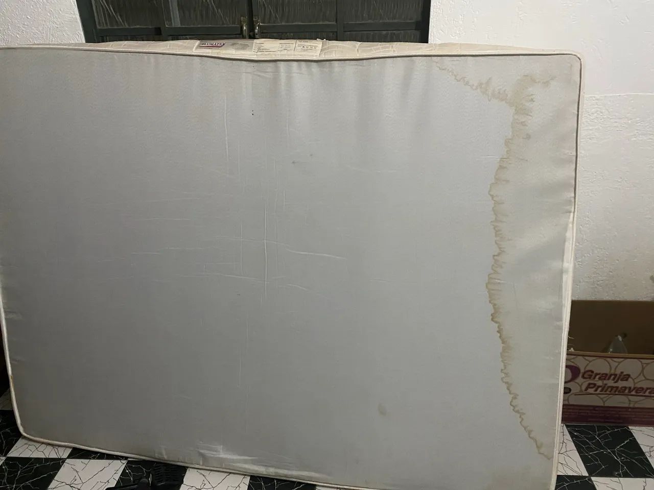 Cama de madeira + colchão  - Foto 2