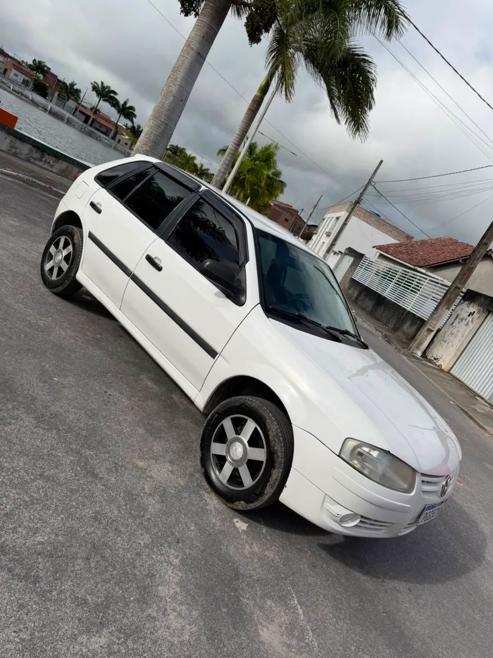 Volkswagen Gol GOL CITY (TREND) 1.0 MI TOTAL FLEX 8V 2P 2013