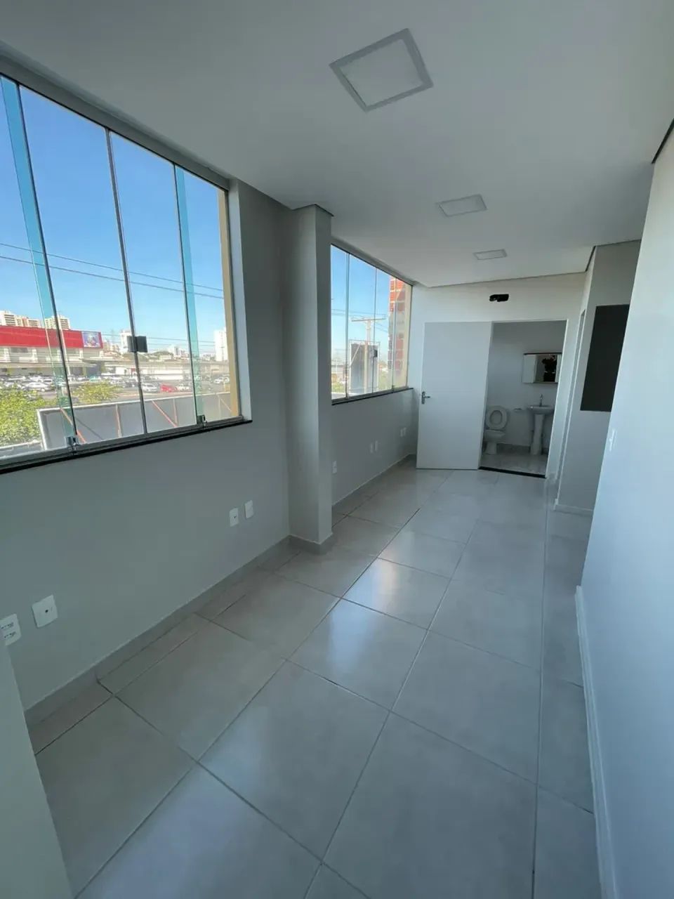 LOJA COMERCIAL PARA ALUGUEL - SAMAMBAIA NORTE | 100m² | R$ 2.220,00 - Foto 5