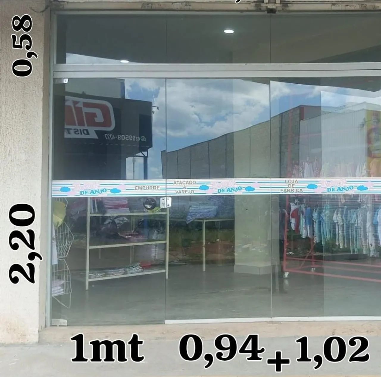 Vendo vitrine em bindex completa ou peças separadas - Foto 3