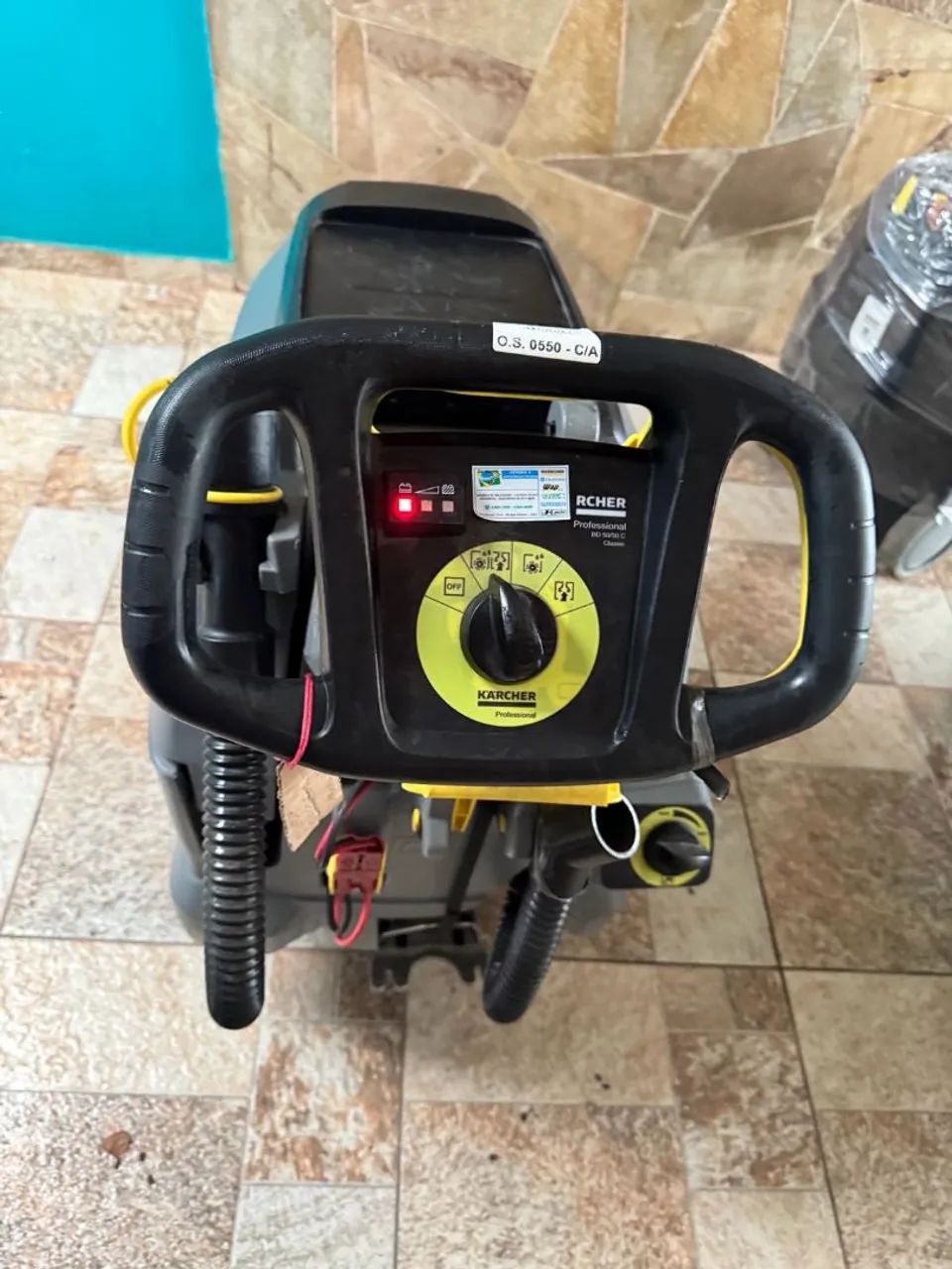 Hoje  lava e seca Karcher 50/50 - Foto 4