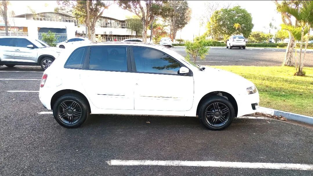 FIAT - STILO - DUALOGIC - ACIMA DA MÉDIA - ITAPETININGA 