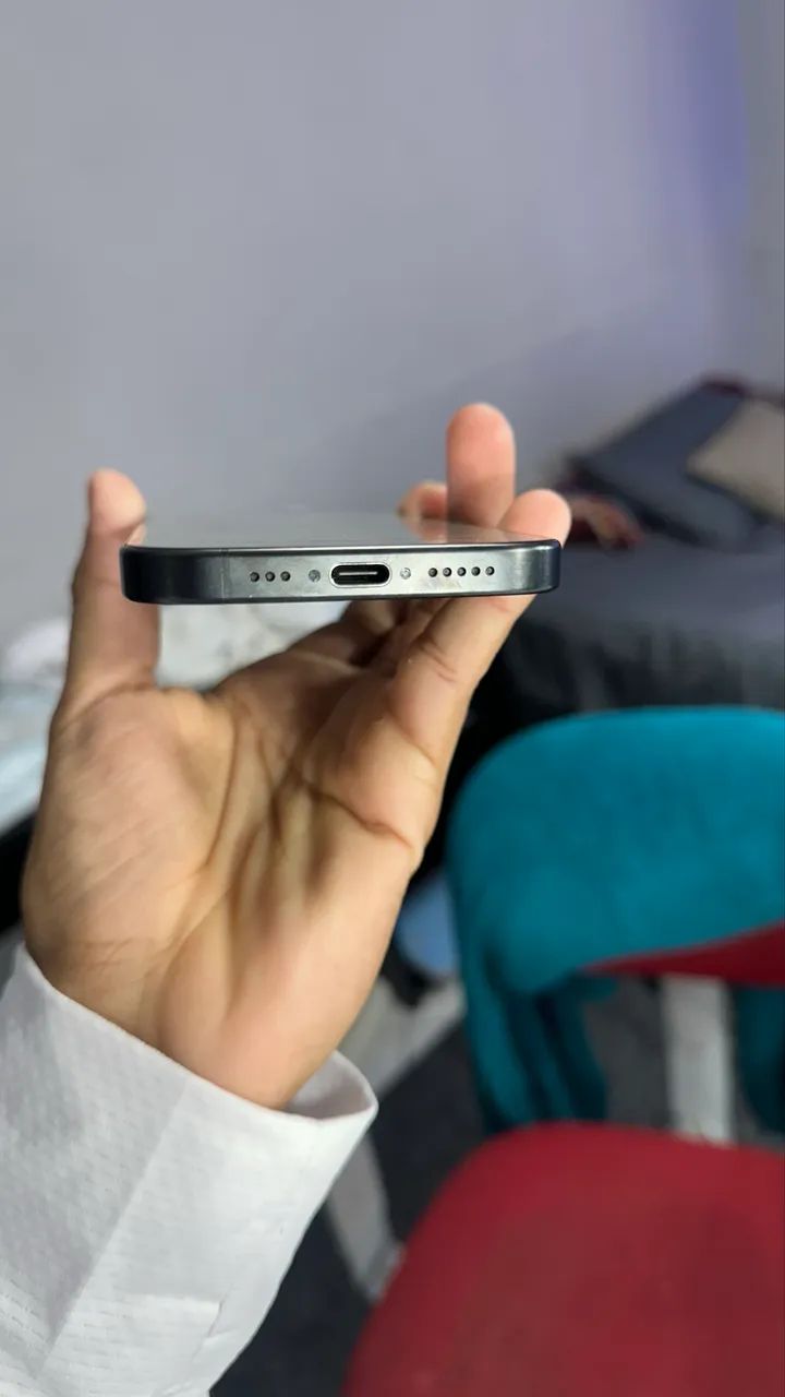 iPhone 15 Pro 128GB - Foto 3