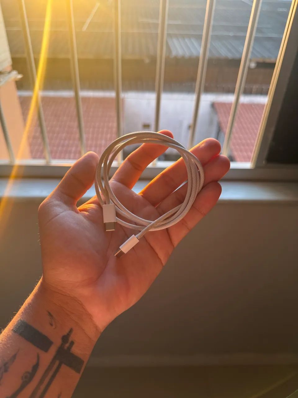 iPad A16 + Apple Pencil + Capinha + Cabo USB-C | Excelente Estado - Foto 3
