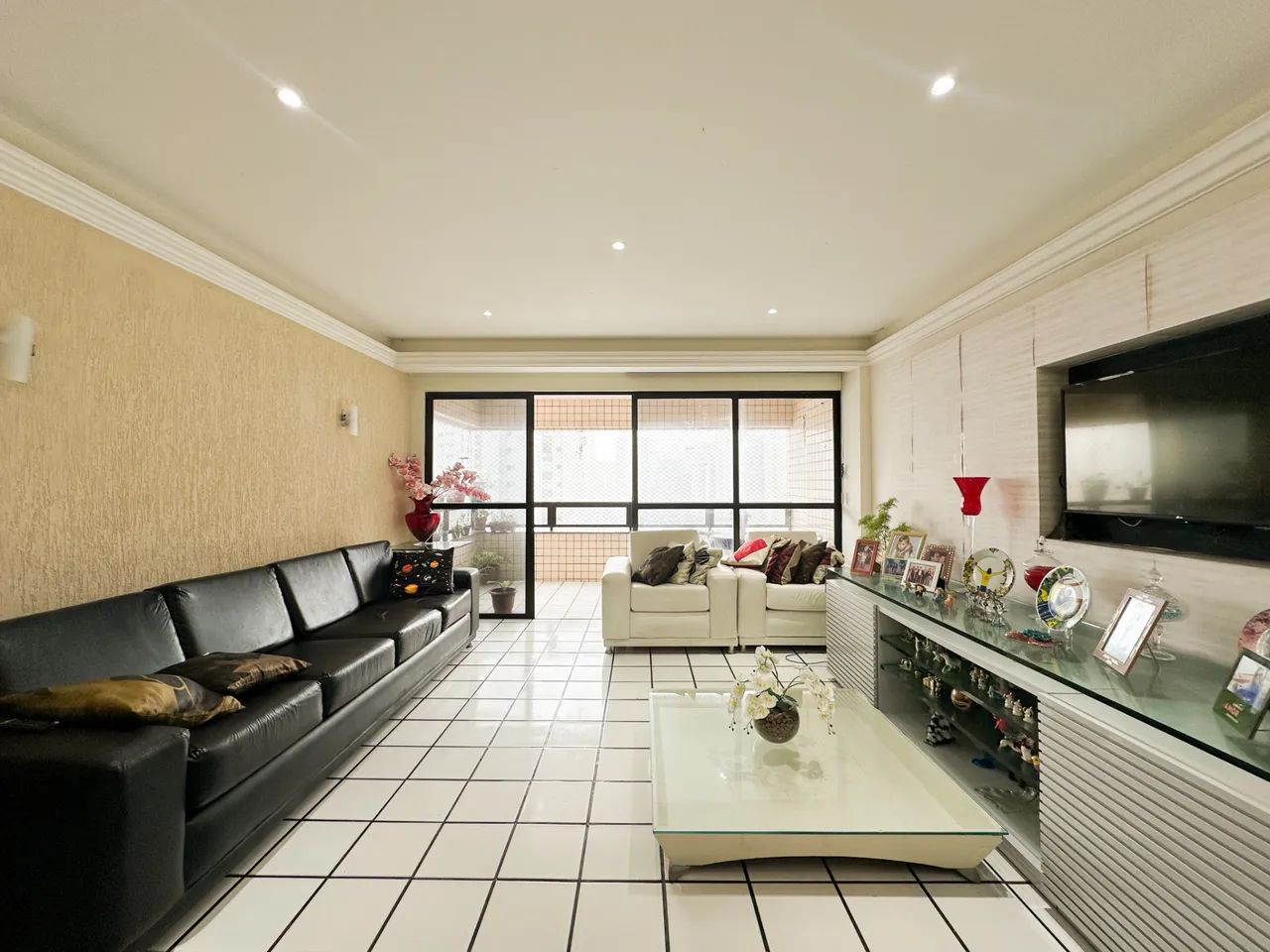 Apartamento para venda com 03 Quartos em Boa Viagem