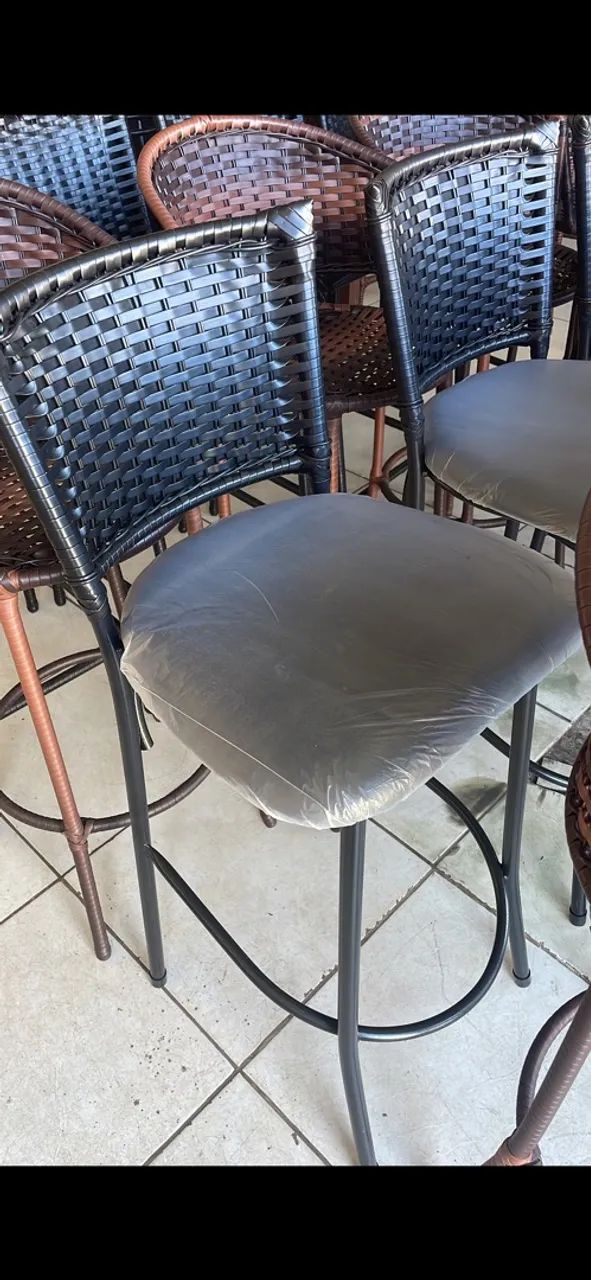     ? BANQUETAS BANQUETAS E MESAS COM PREÇO IMPERDÍVEL! - Foto 3