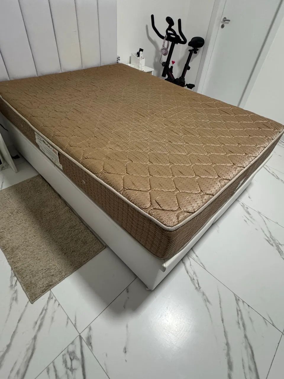 Cama casal com baú - Foto 2