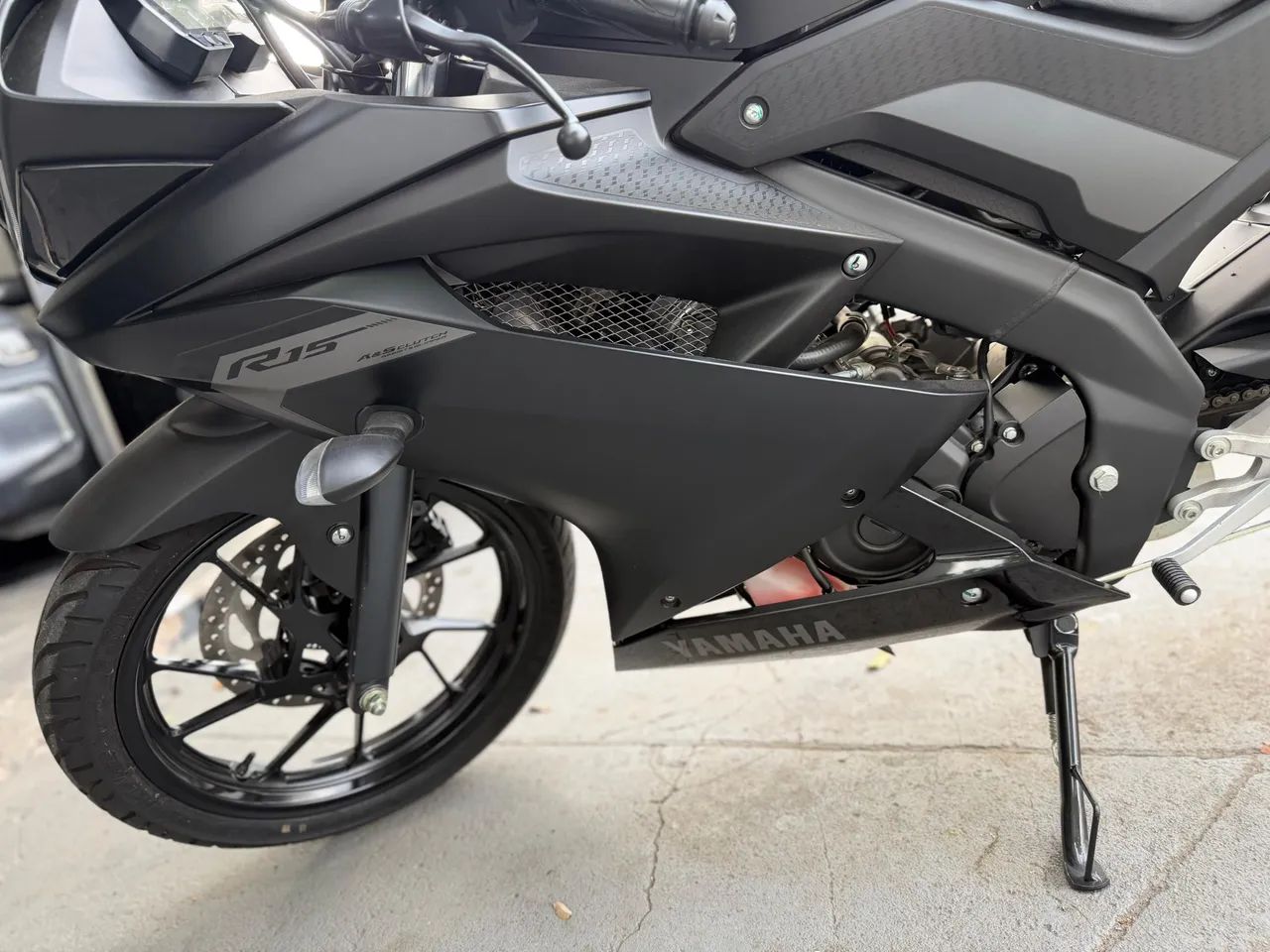 Yamaha R15 - Foto 4