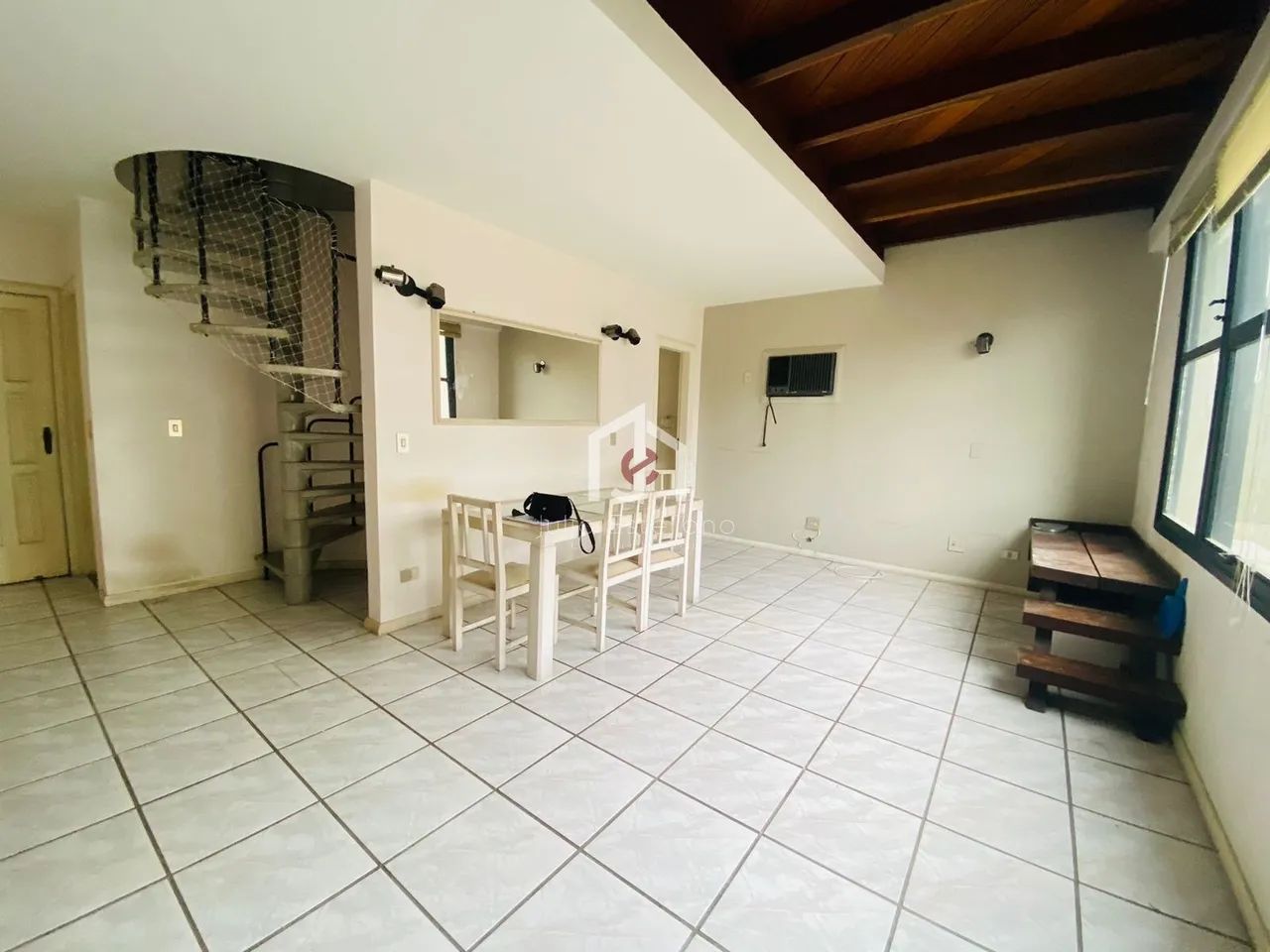 Apartamento, 1 Suíte & Sacada - Edifício Central Village - Taubaté/SP - Foto 2