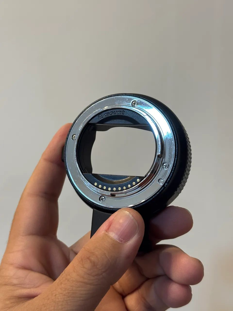 Ommilite (adaptador lente cânon para Sony e-mount)