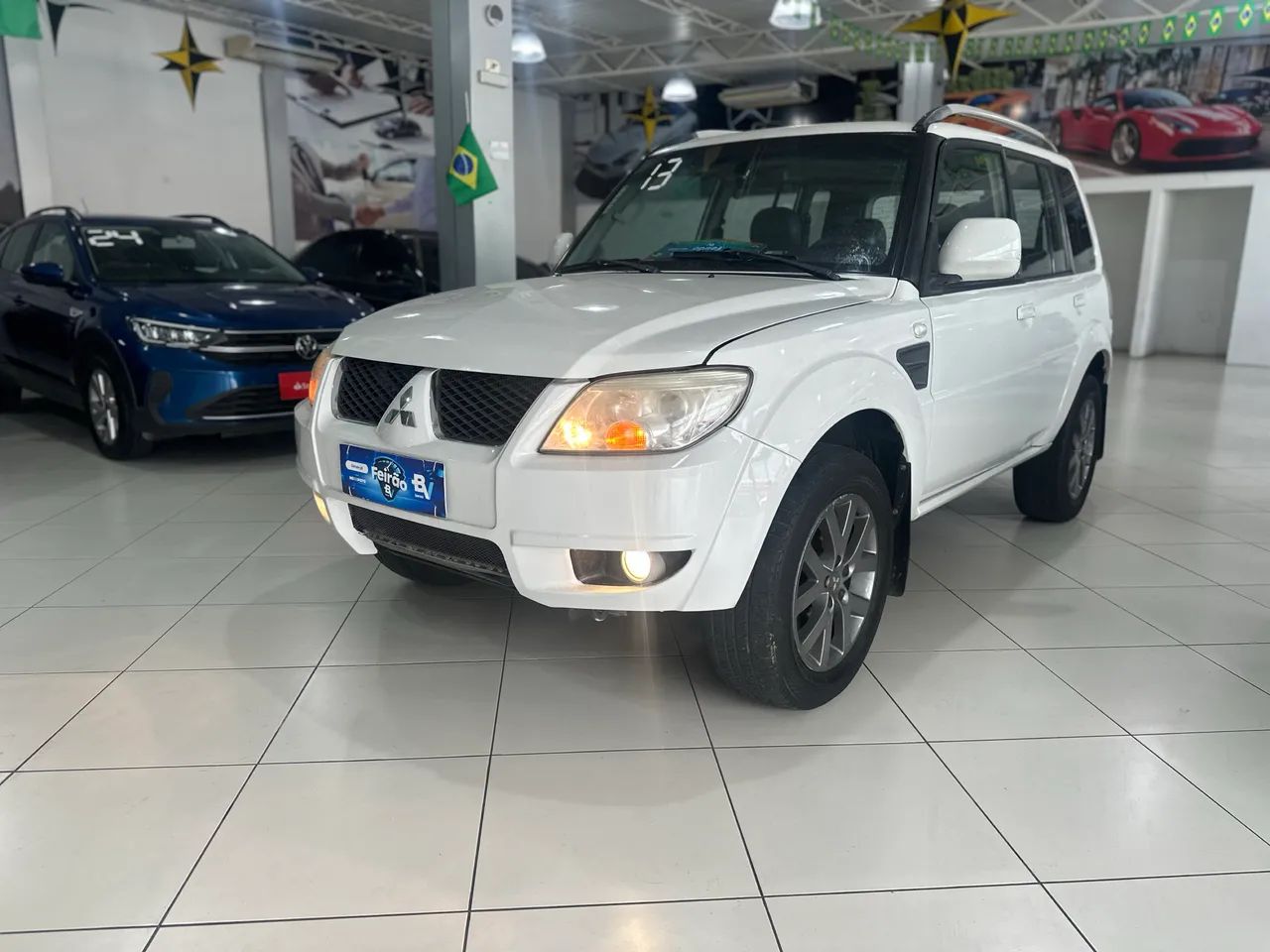 Mitsubishi Pajero 2013
