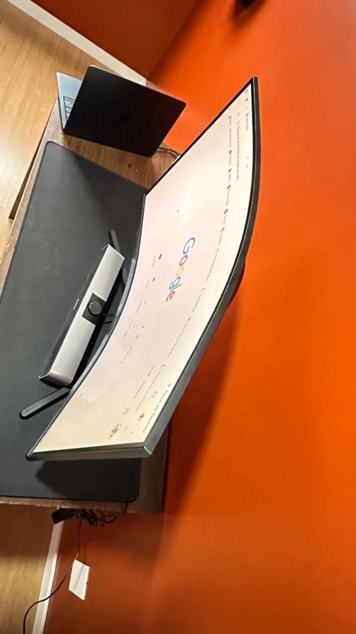 Monitor Curvo Samsung Odyssey G5 32 - Foto 3