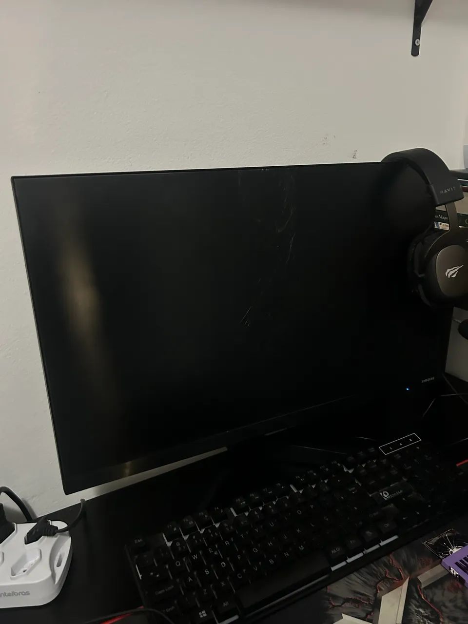 Monitor 24" 75Hz com tela quebrada  - Foto 2