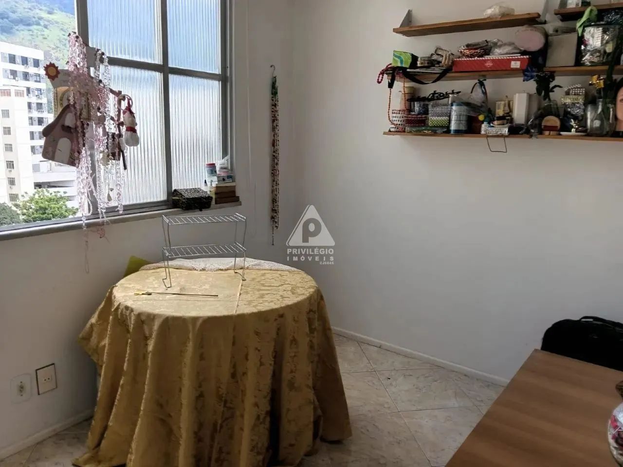 Sala comercial à venda, próximo ao comercio local e Metrô Saens Pena - Foto 5