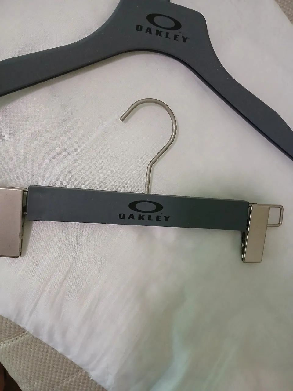 Cabides Oakley  - Foto 3