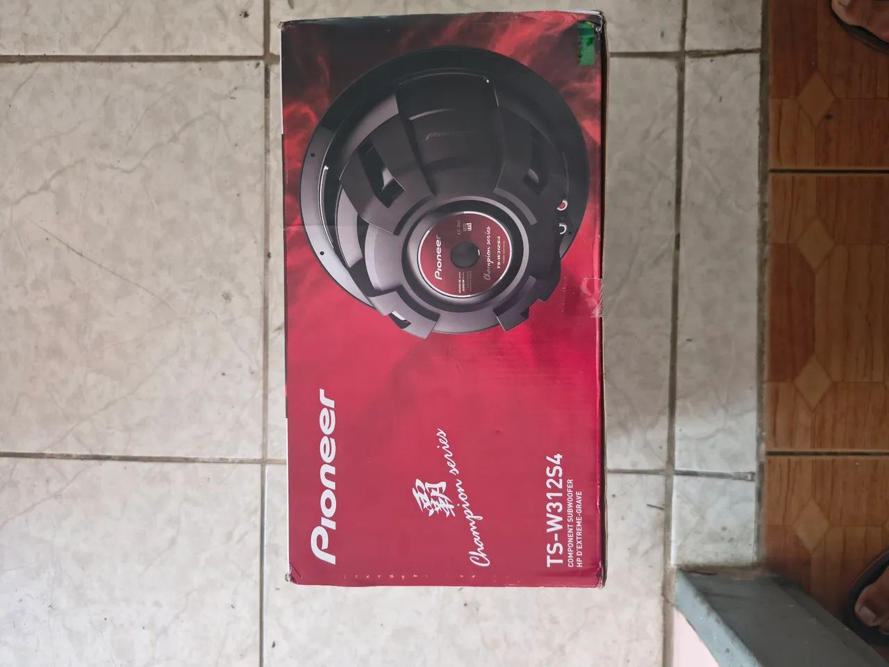 Subwoofer Pioneer 12 polegadas  - Foto 2