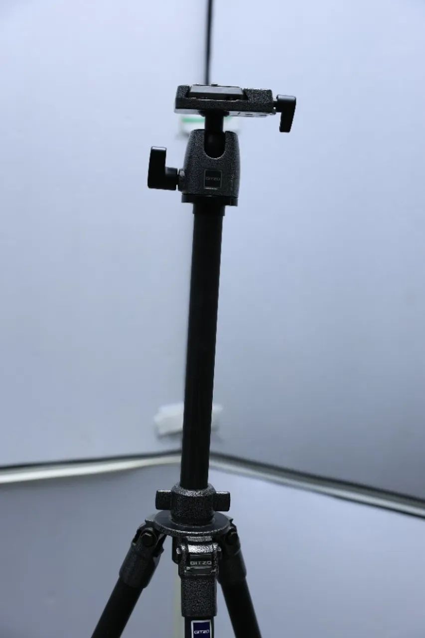 Tripé Gitzo G1128M Fibra de Carbono e Cabeça Gitzo G1178 Made in Italy Novíssimos - Foto 5