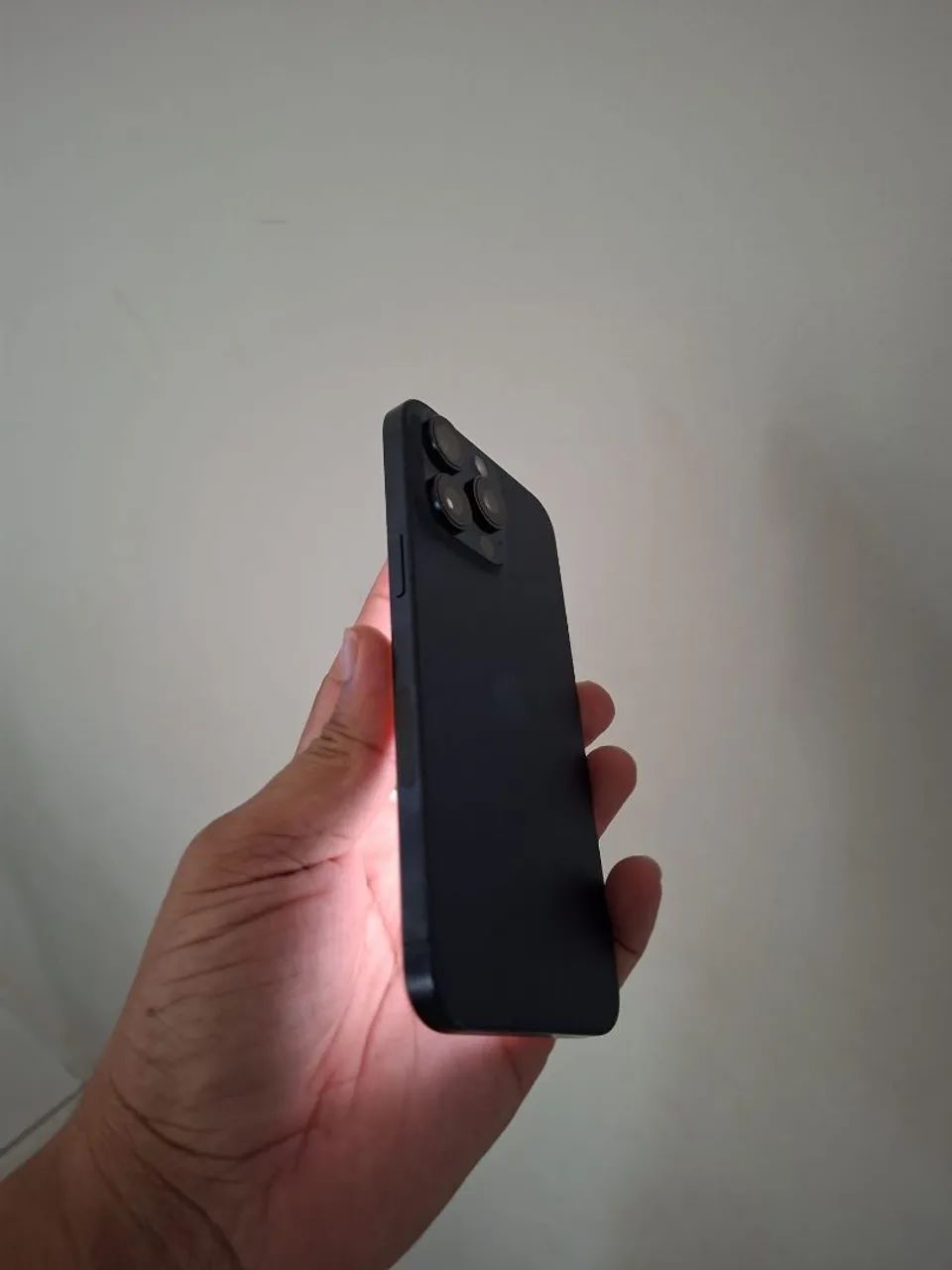 iPhone 15 Pro Max - Foto 3