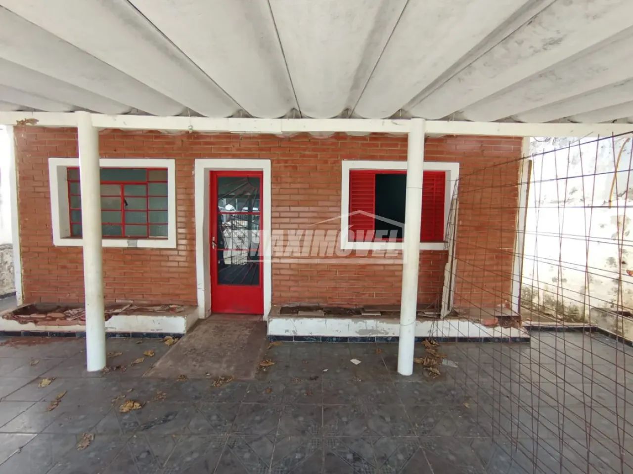 Casa com 4 Quartos sendo 1 suíte e Edícula no Jd. Simus - Foto 2