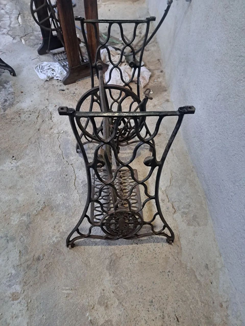 PE DE MESA ANTIGA