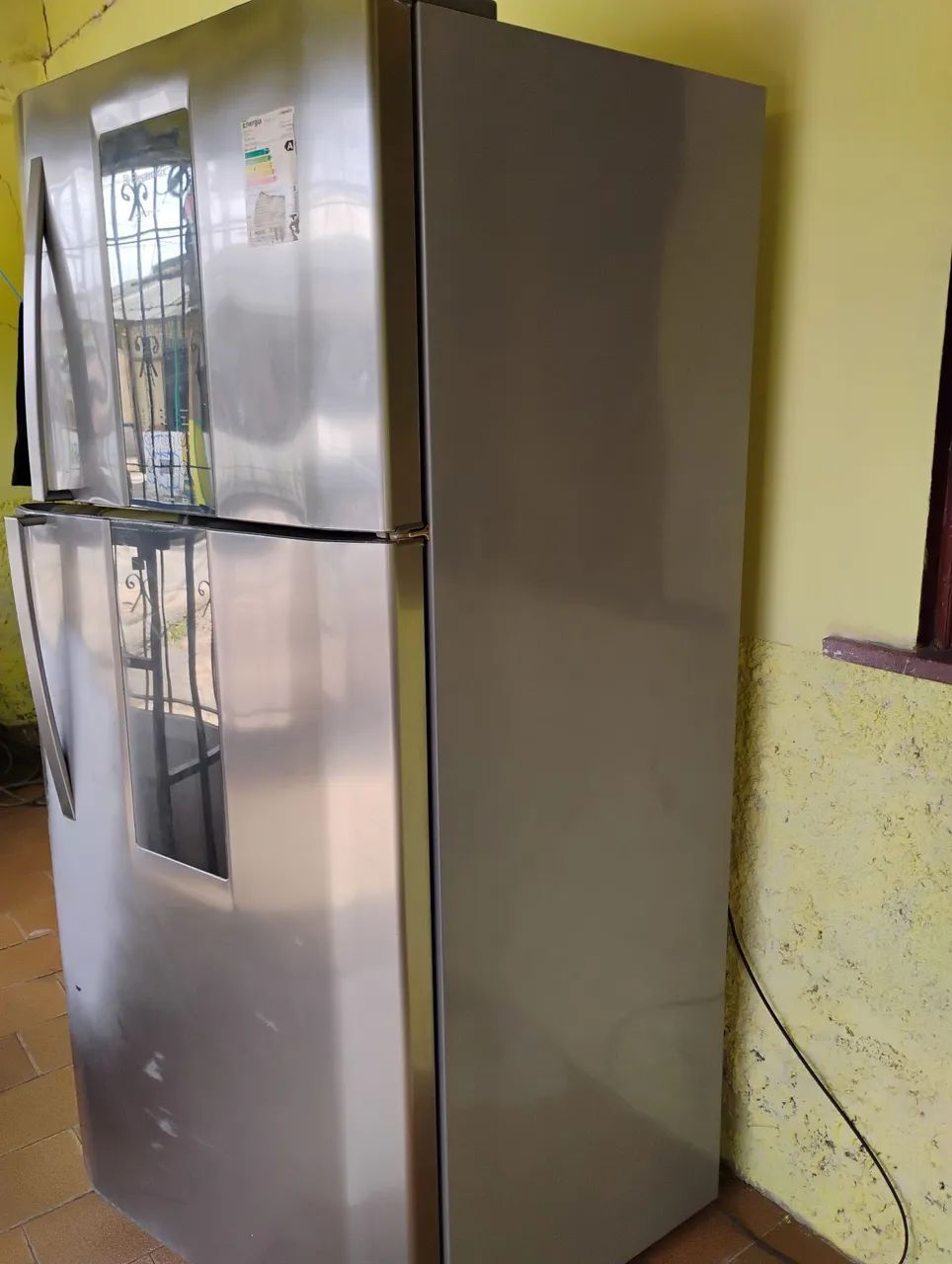 Vendo Geladeira Electrolux infinity  - Foto 2