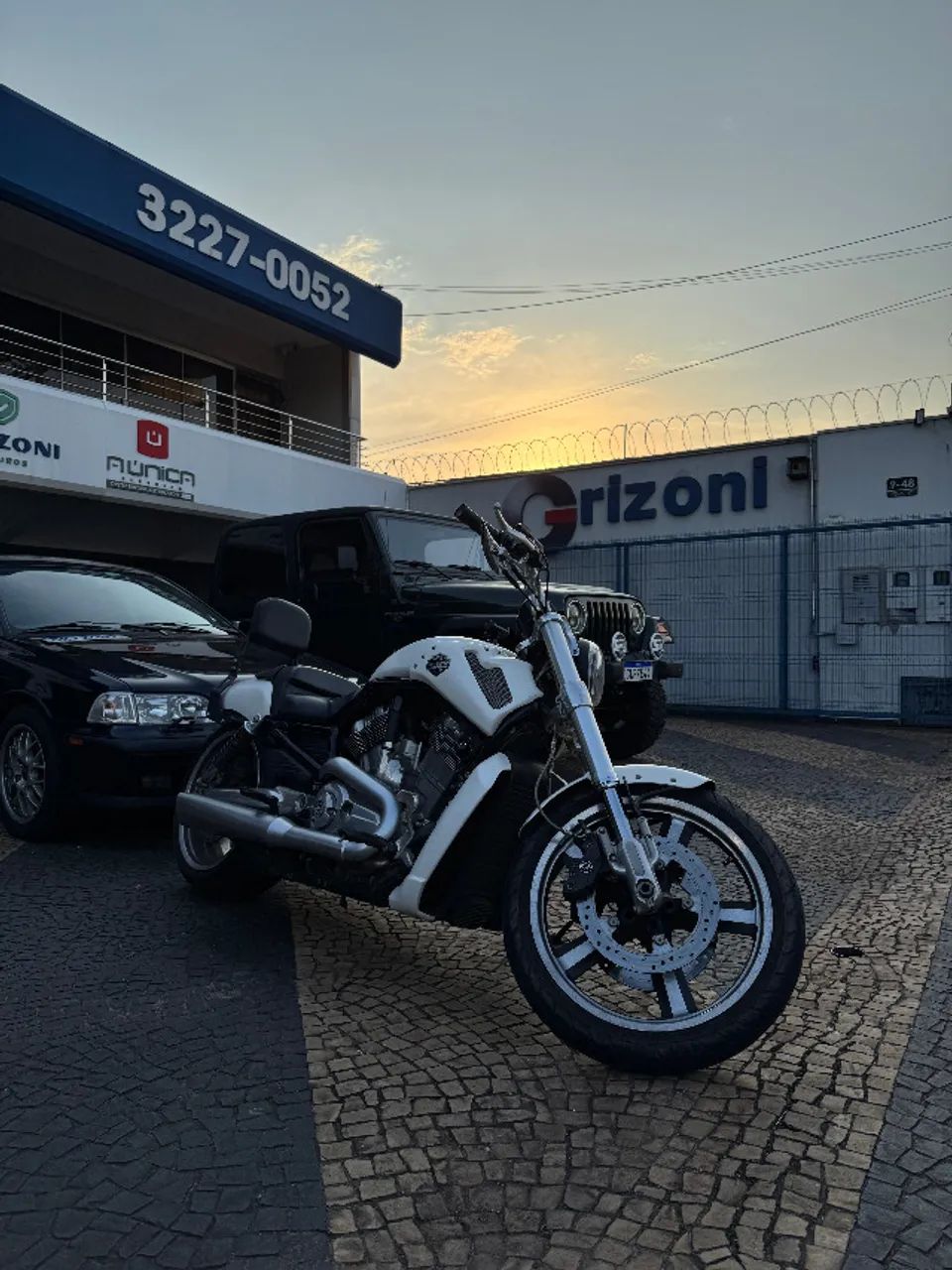 Harley Davidson V-ROD VRSCF - Foto 3