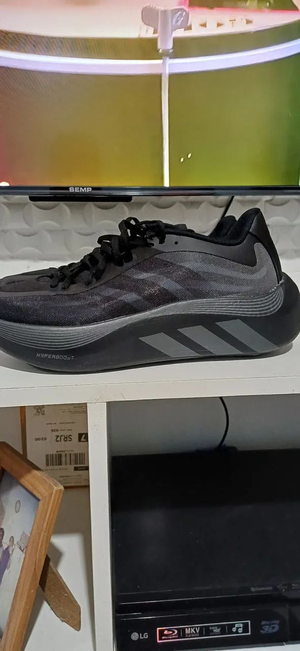 Adidas  hyperboost  n 42 importado  - Foto 4