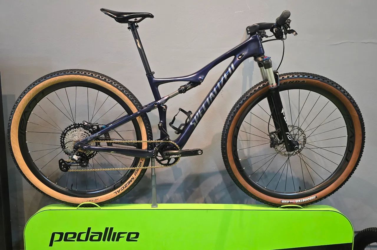 Specialized Epic Carbon Tamanho 17