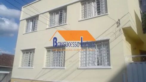 Casa de 7 quartos no bairro Floresta