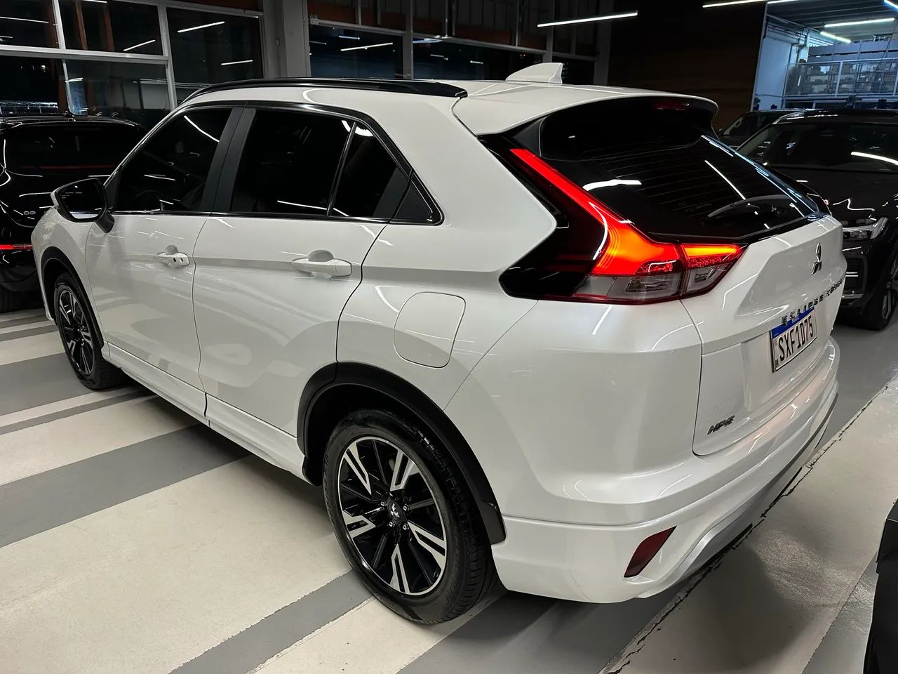 Mitsubishi Eclipse Cross HPE 1.5 16V 165cv AUT 2025 - Foto 5