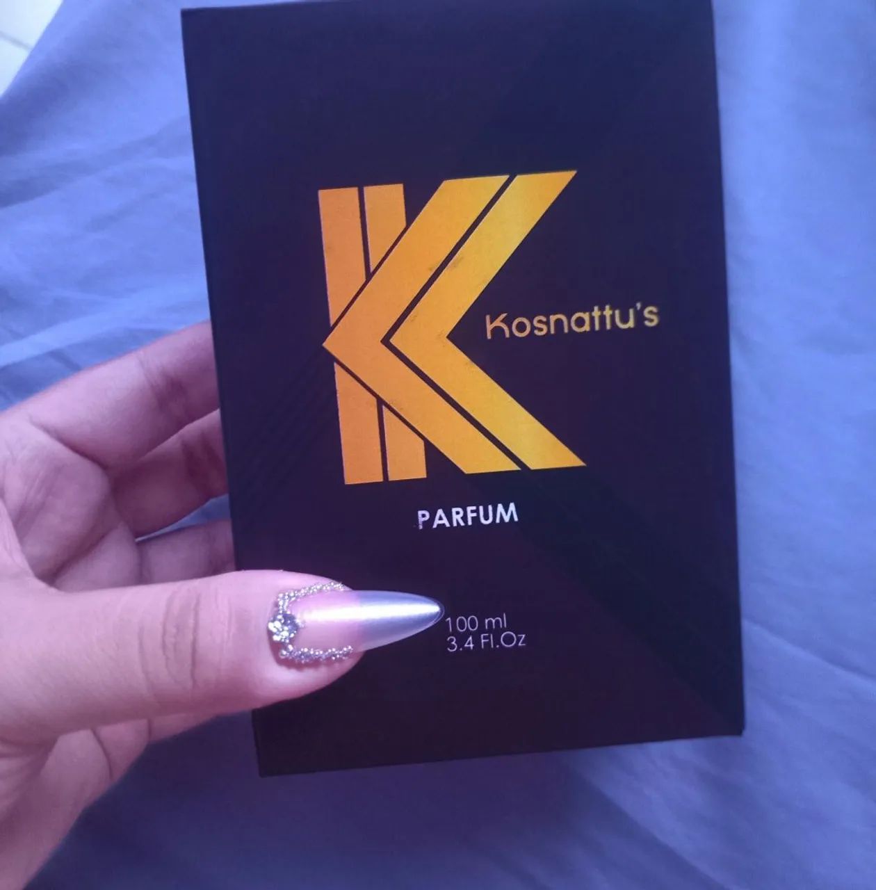 VENDO PERFUMES KOSNATTU'S ACOMPANHA AMOSTRA GRÁTIS - Foto 2
