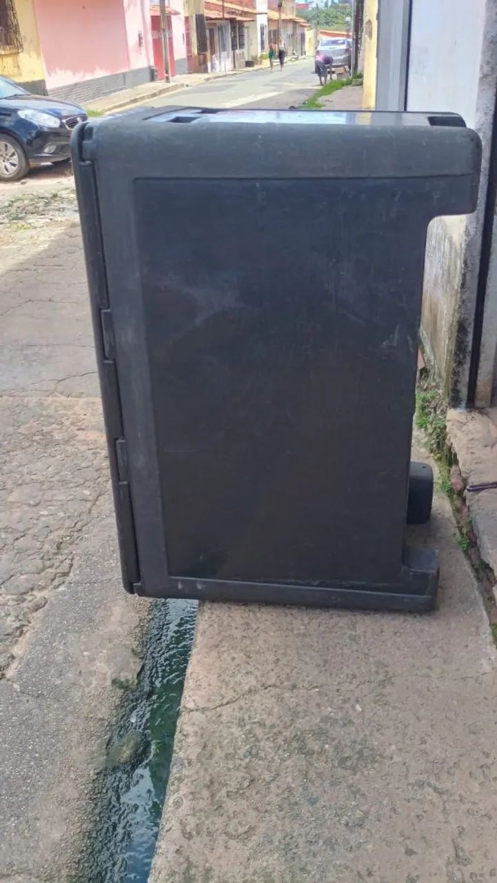 Vendo Cxs térmicas ZERO Grau semi-novas - Foto 2