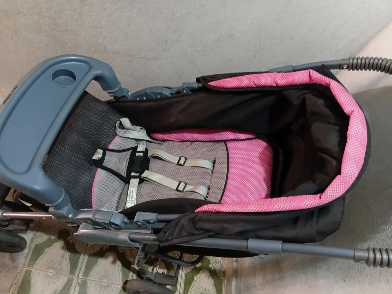 Carrinho de bebê  - Estado de novo - Foto 2