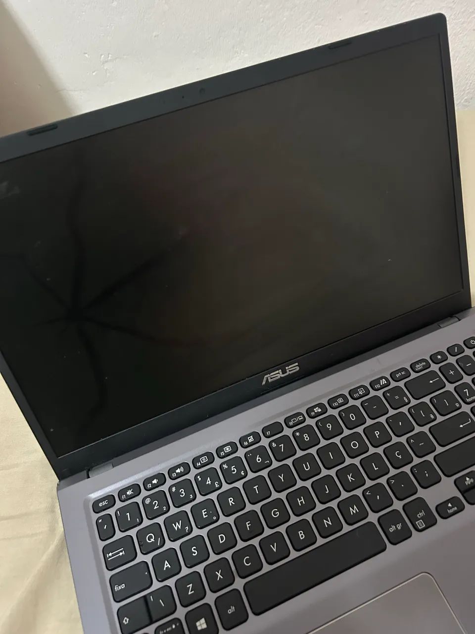 Asus Vivabook Go 15 - Foto 3