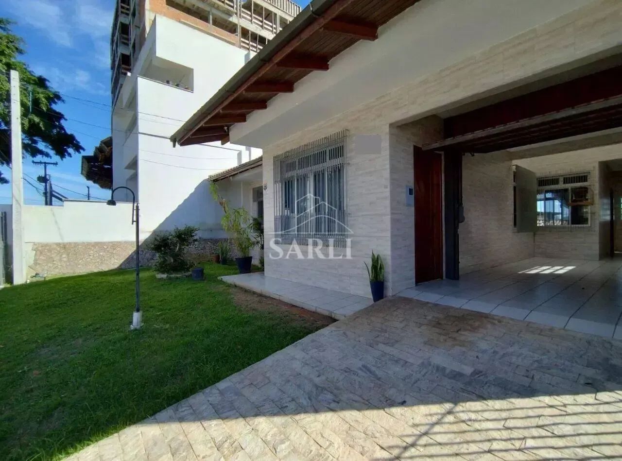 Casa, com 3 dormitórios, com vaga de garagem, de 158 m² Capoeiras - Florianópolis - Foto 3