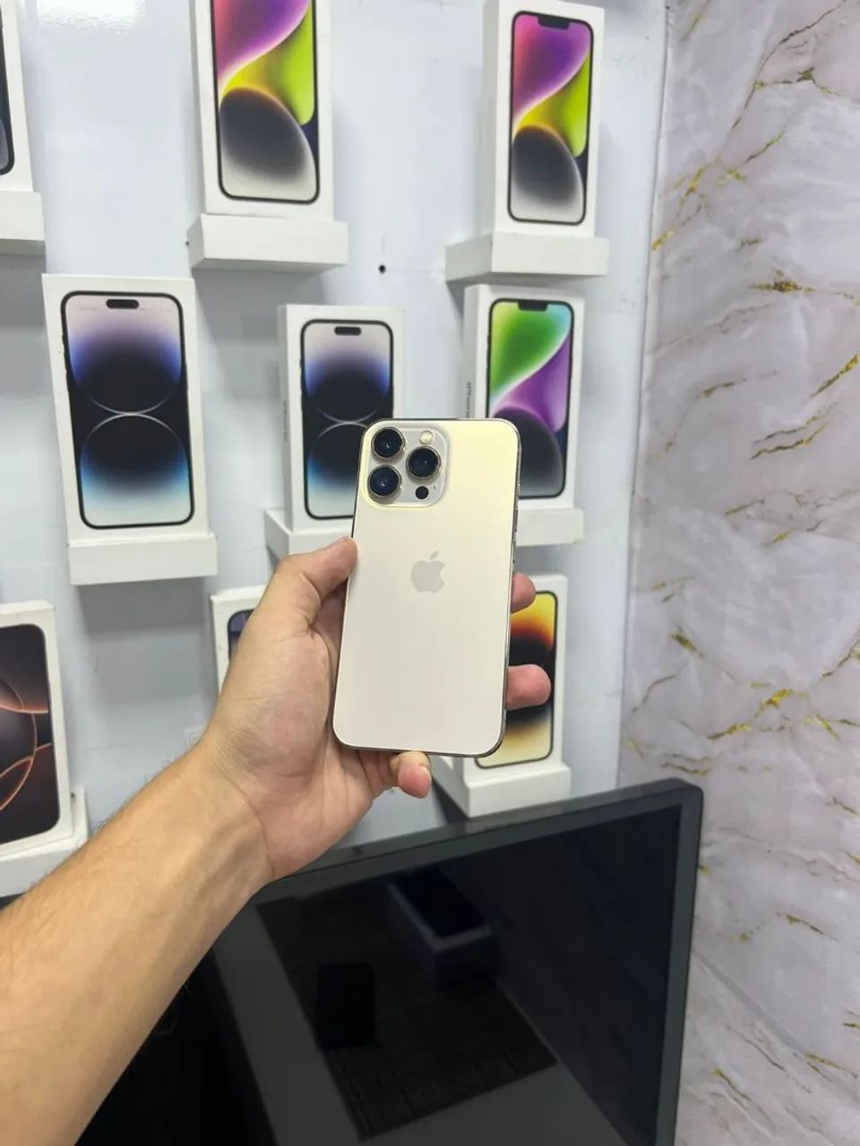 IPHONE 13 PRO 128 GB GOLD - Foto 2