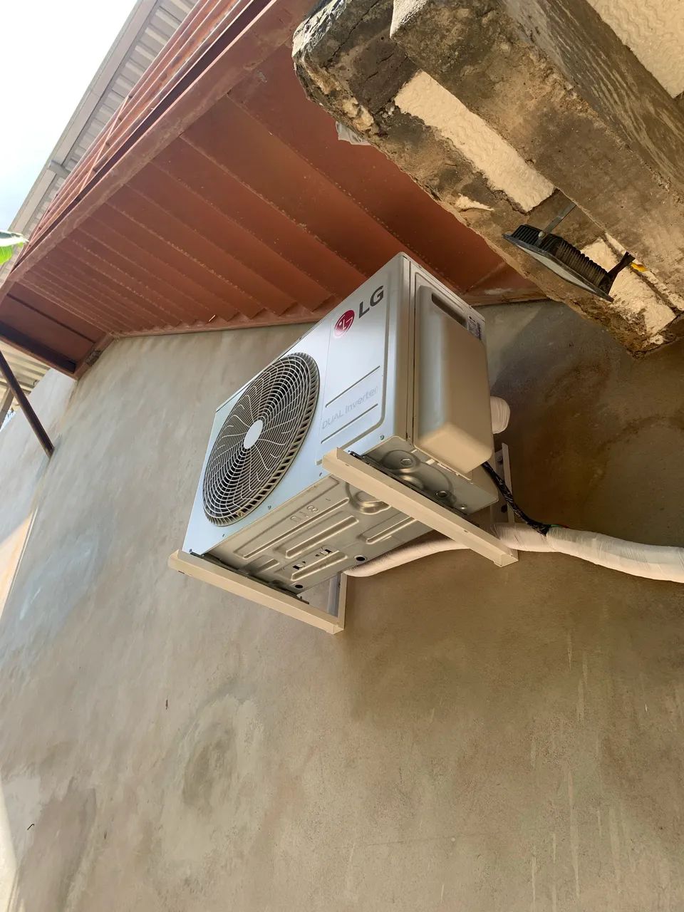 Instalação e manutenção de ar condicionado - Foto 2