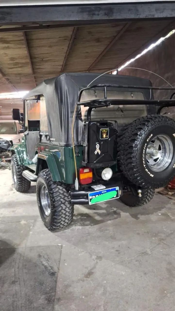 Ford Willys Rural 4X4 1978 - Foto 2