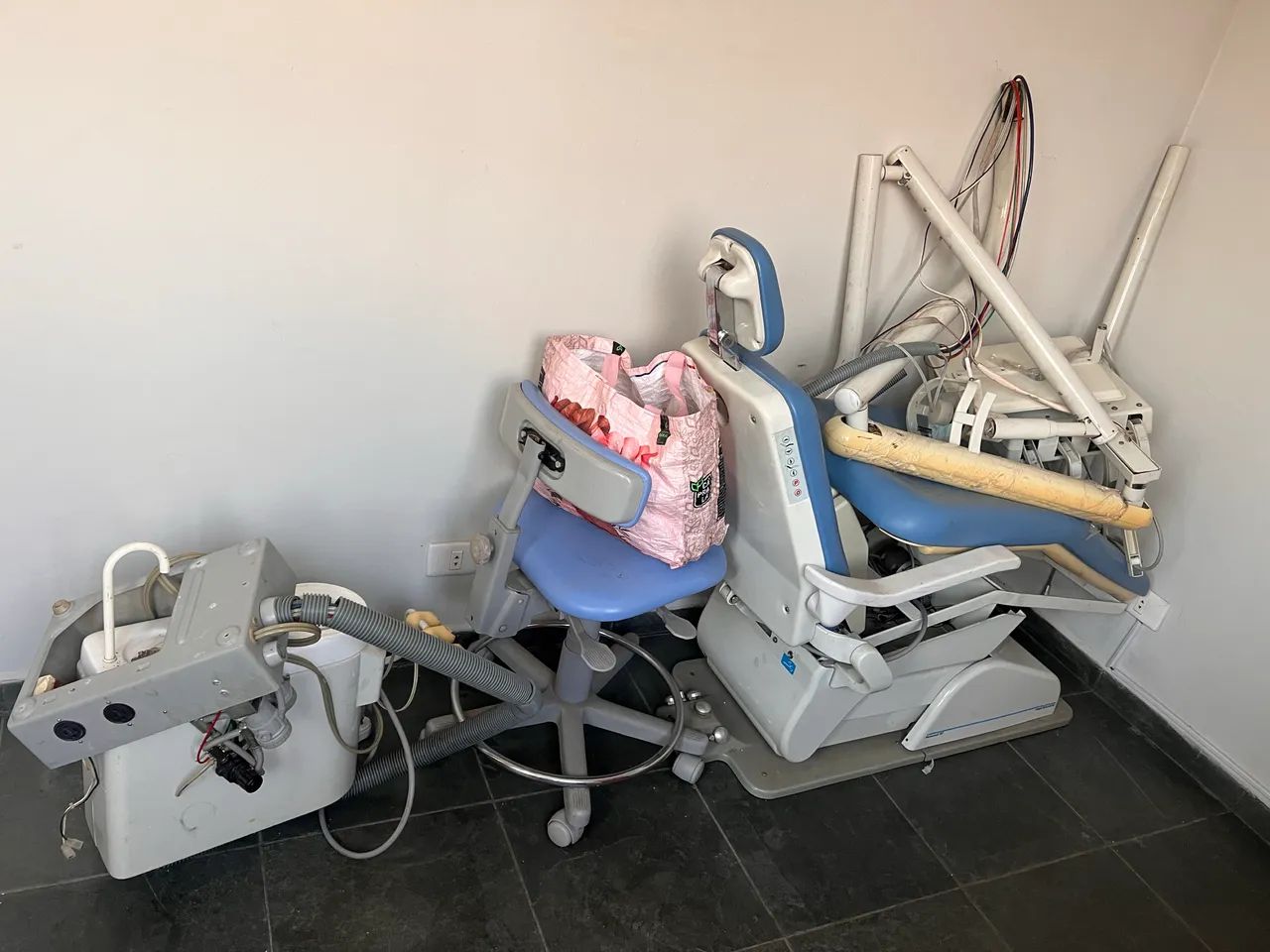 Cadeira Odontológica  - Foto 3