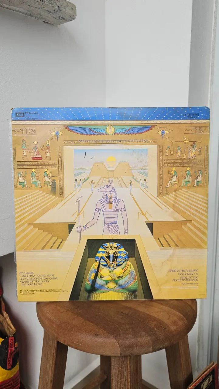 Disco Vinil Lp Iron Maiden Powerslave + Encarte Rock Heavy Metal - Foto 2