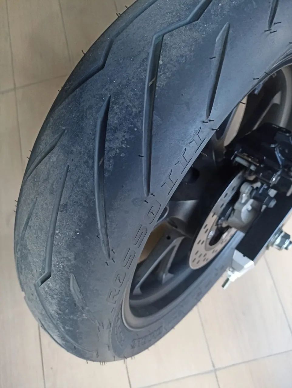 HONDA CB TWISTER 300F CBS 2025 - Foto 10