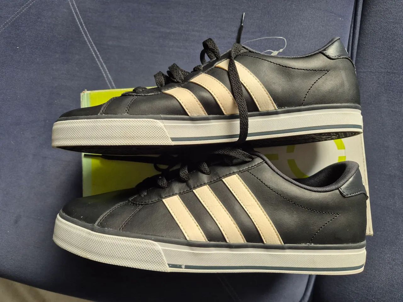 TÊNIS ADIDAS SE DAILY NÚMERO 43 - Foto 3