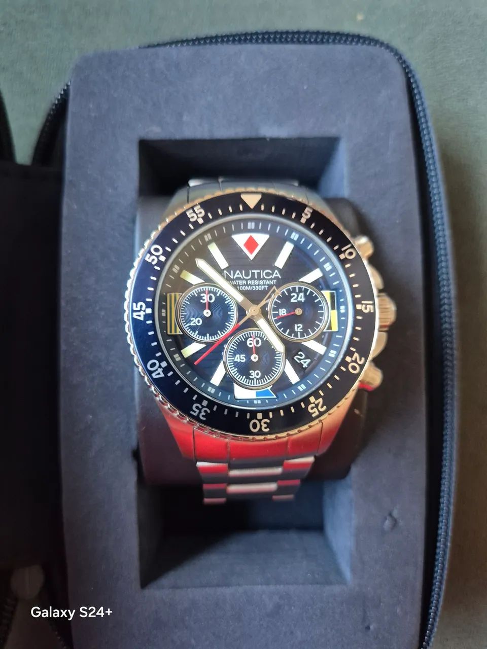 Relógio Nautica Chronograph Aço Inox - Estilo Naval e Precisão