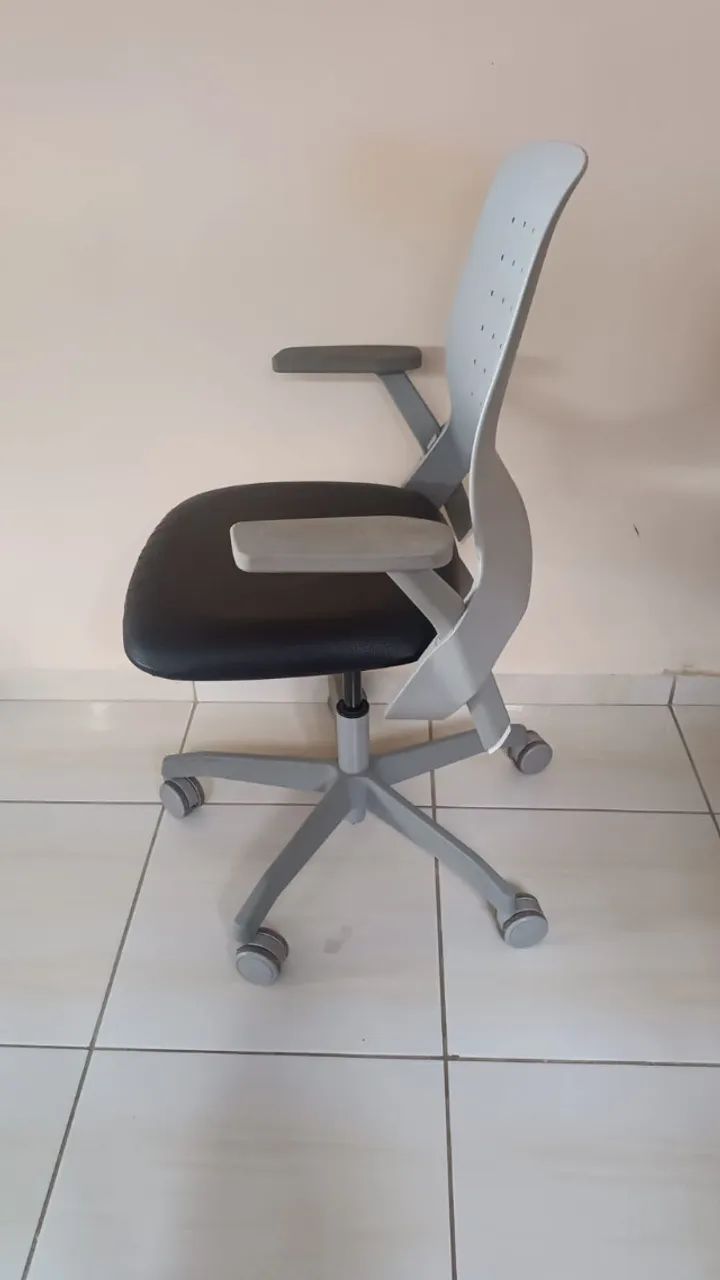 Cadeira de escritório - Foto 4