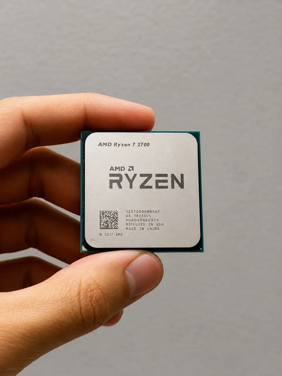 AMD Ryzen 7 2700 - 8 Núcleos / 16 Threads